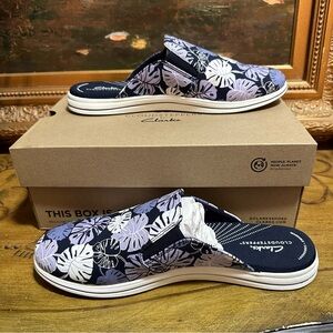 Clarks Cloudsteppers women's breeze shore Canvas Slip-on Mules shoes Lavender